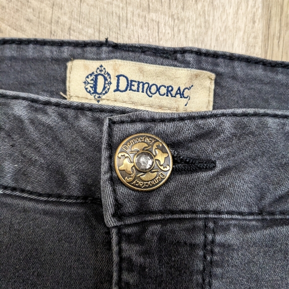 Democracy Gray Freedom Ankle Skimmer Jeans Bead Embroidered Size 8 - Picture 4 of 12